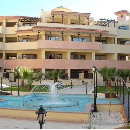 Appartement Pool Side 2 Bedroom Queens Gardens Complex Paphos